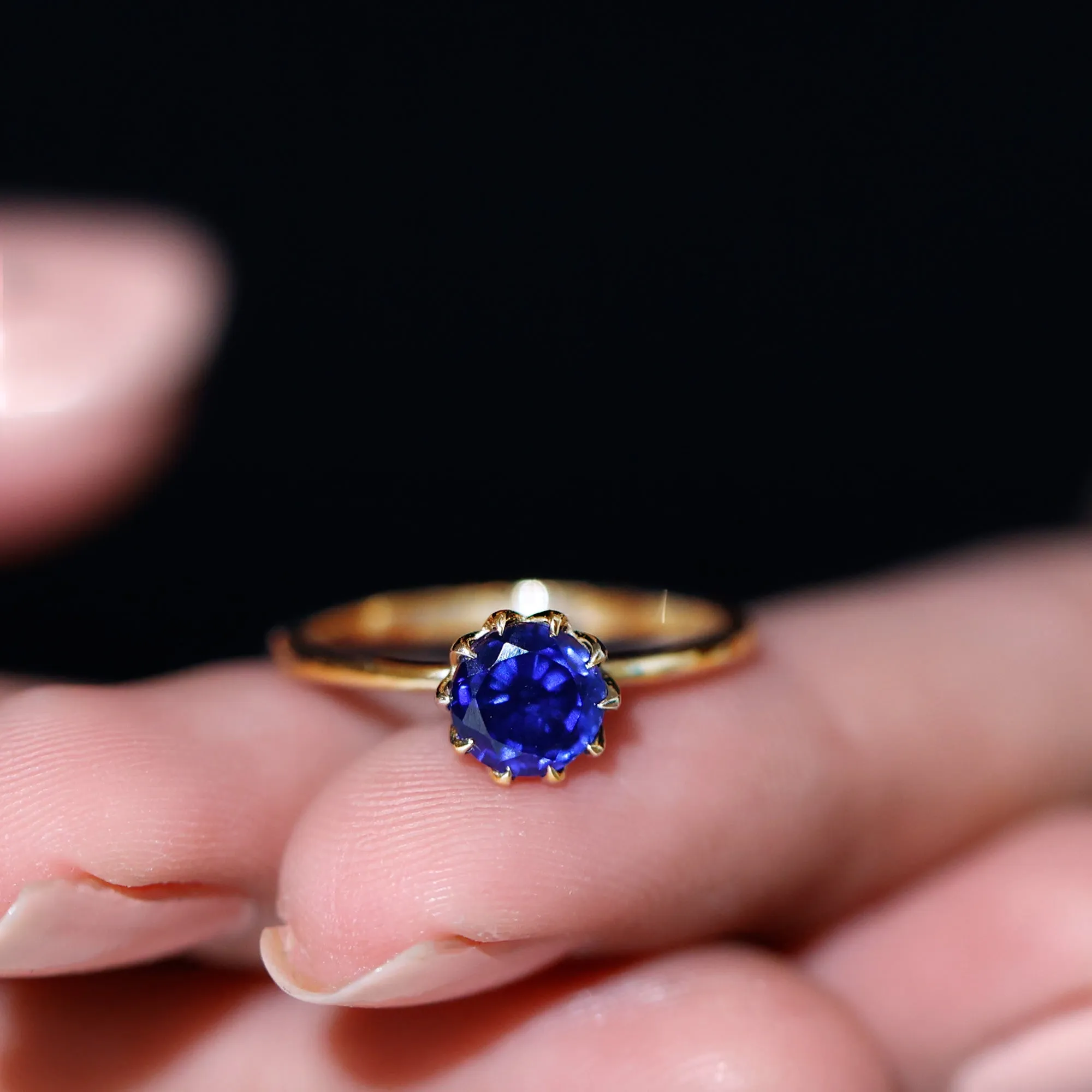 1 CT Lotus Basket Set Created Blue Sapphire Solitaire Ring