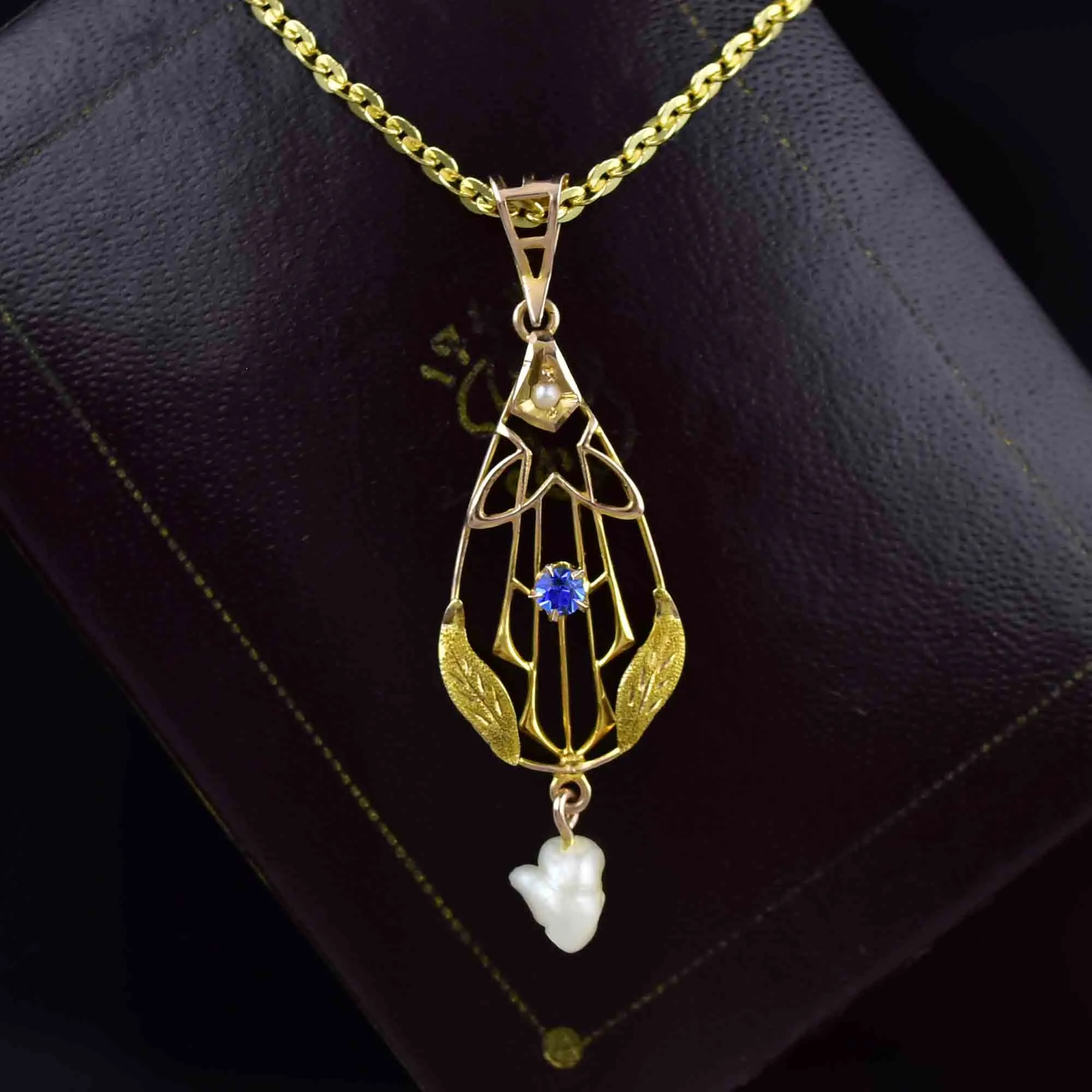 10K Gold Art Nouveau Pearl Sapphire Lavaliere Necklace