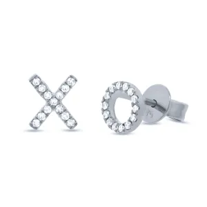 14K White Gold Diamond "XO" Stud Earrings