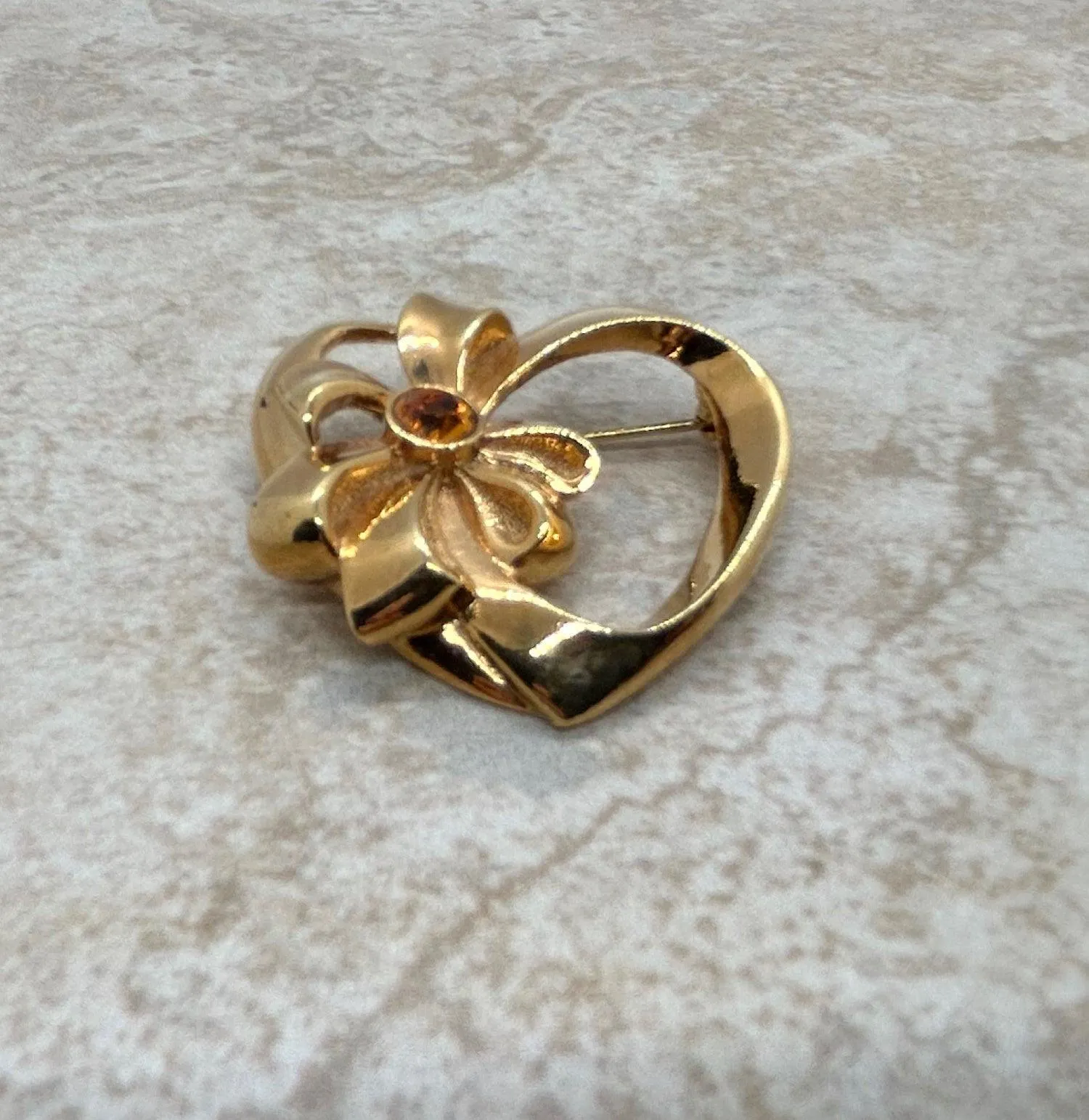 Avon Vintage Heart Pin with Golden November Birthstone (1992)