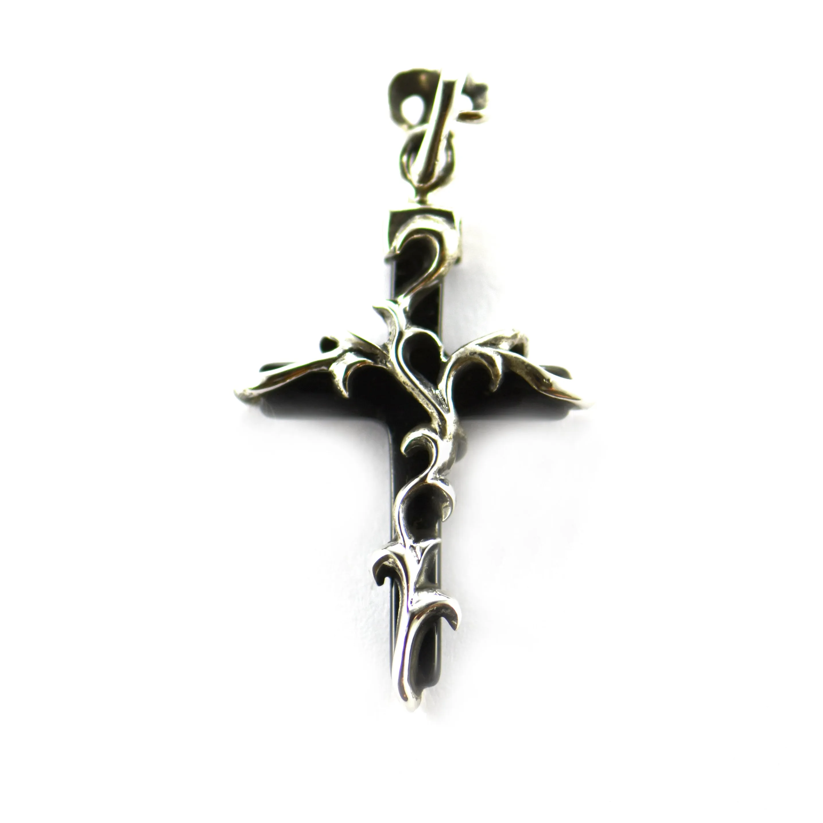 Cross silver pendant with onyx