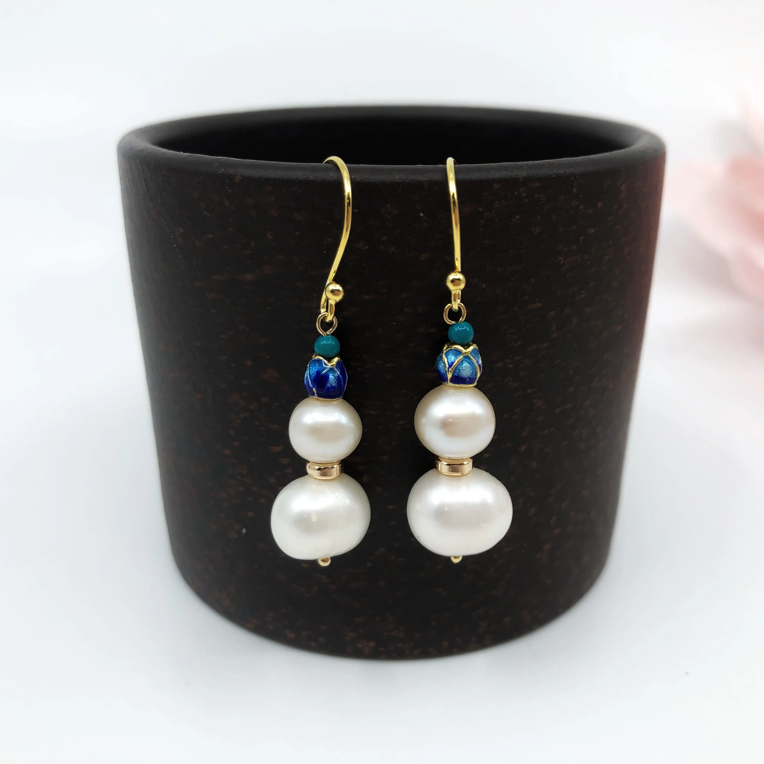 Duo Pearl Earrings Gold