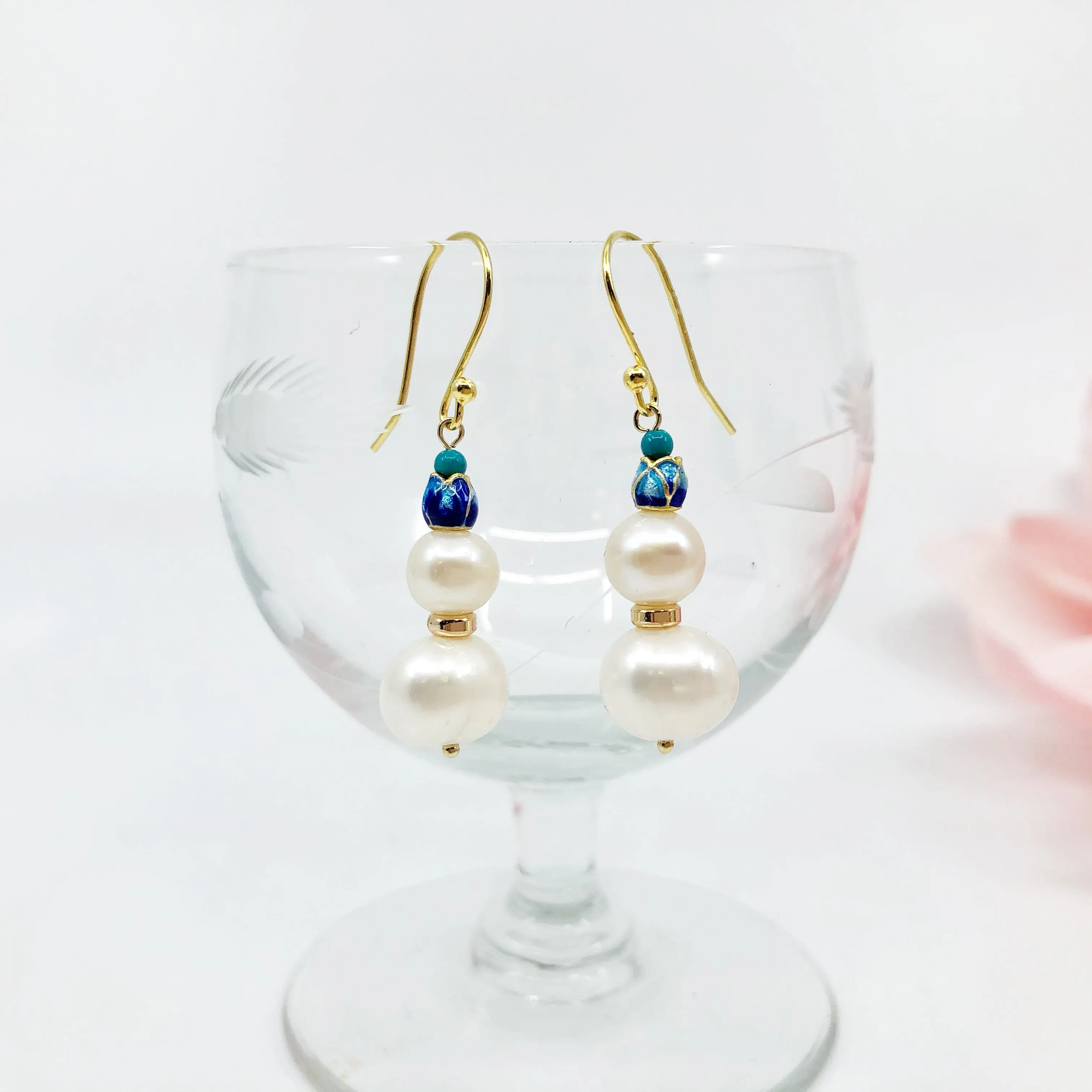 Duo Pearl Earrings Gold