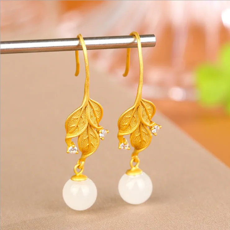 Elegant And Chic Inlaid Hetian Jade Women's Stud Earrings