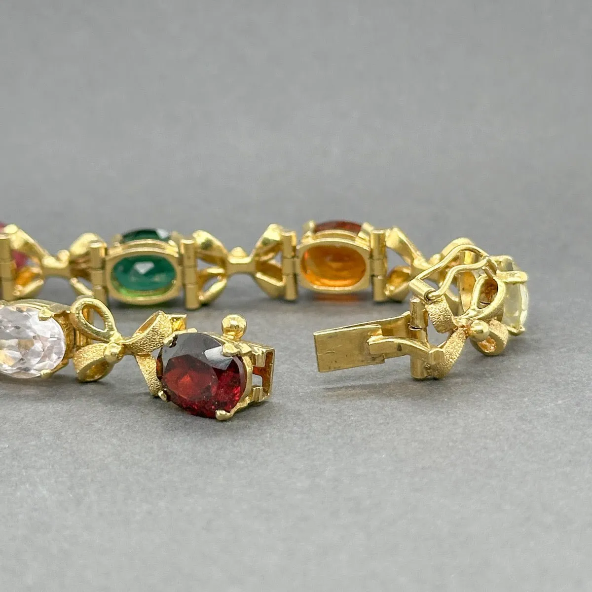 Estate 18K Y Gold 20.22ctw Multi-Gemstone Bracelet