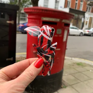 Lea Stein Fox Brooch in red black pattern