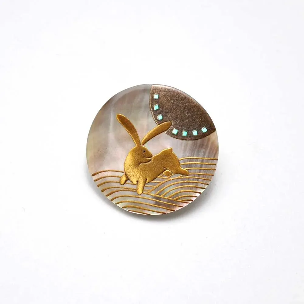 Maki-e Urushi Lacquer Brooch - Black Lip Oyster Pearl Shell / Rabbit and Wave -, Traditional Japanese Urushi Lacquer Jewelry