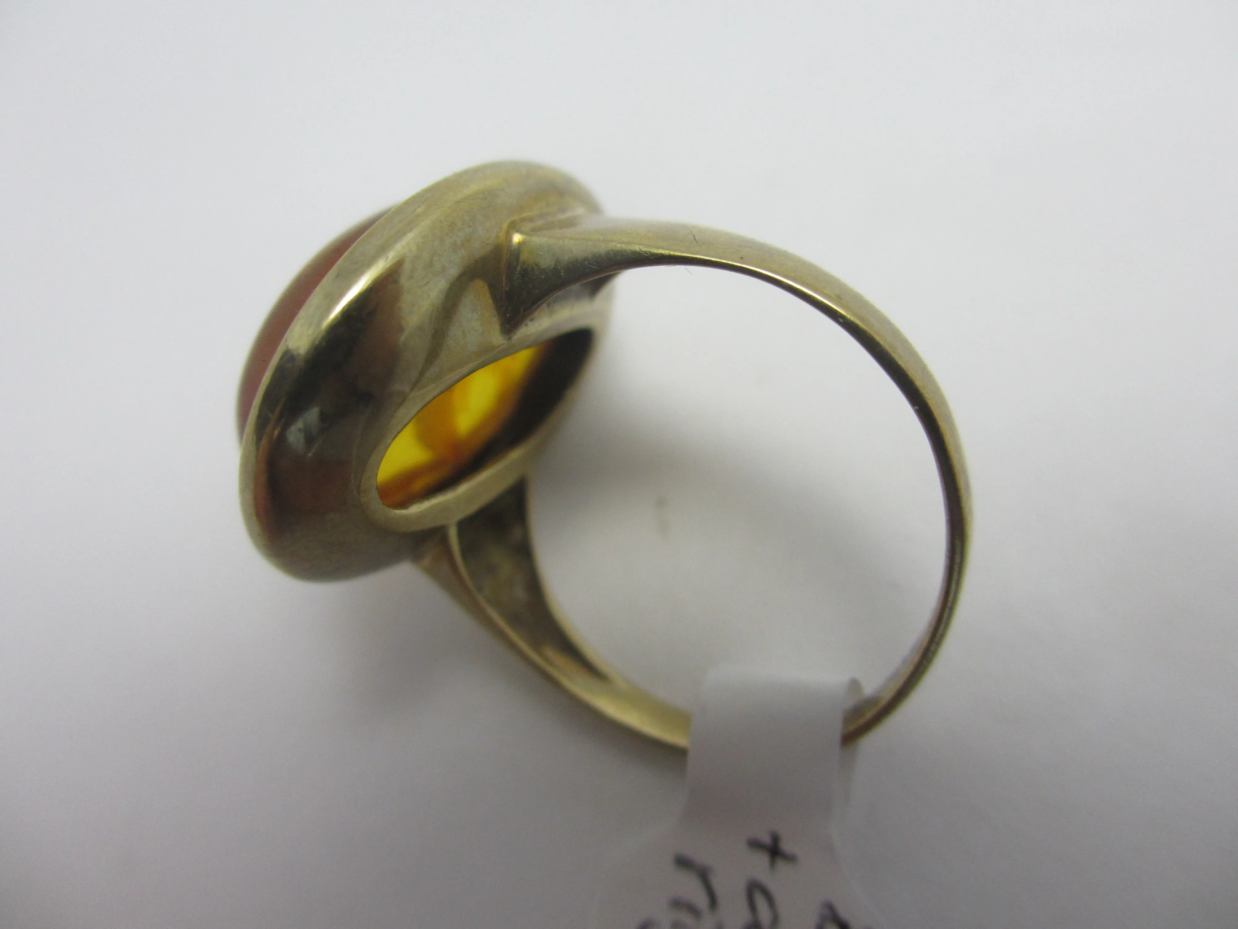 Pollen Filled Amber 8k Gold Ring Vintage c1980