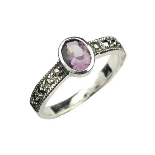 Solitaire Amethyst Ring in Sterling Silver