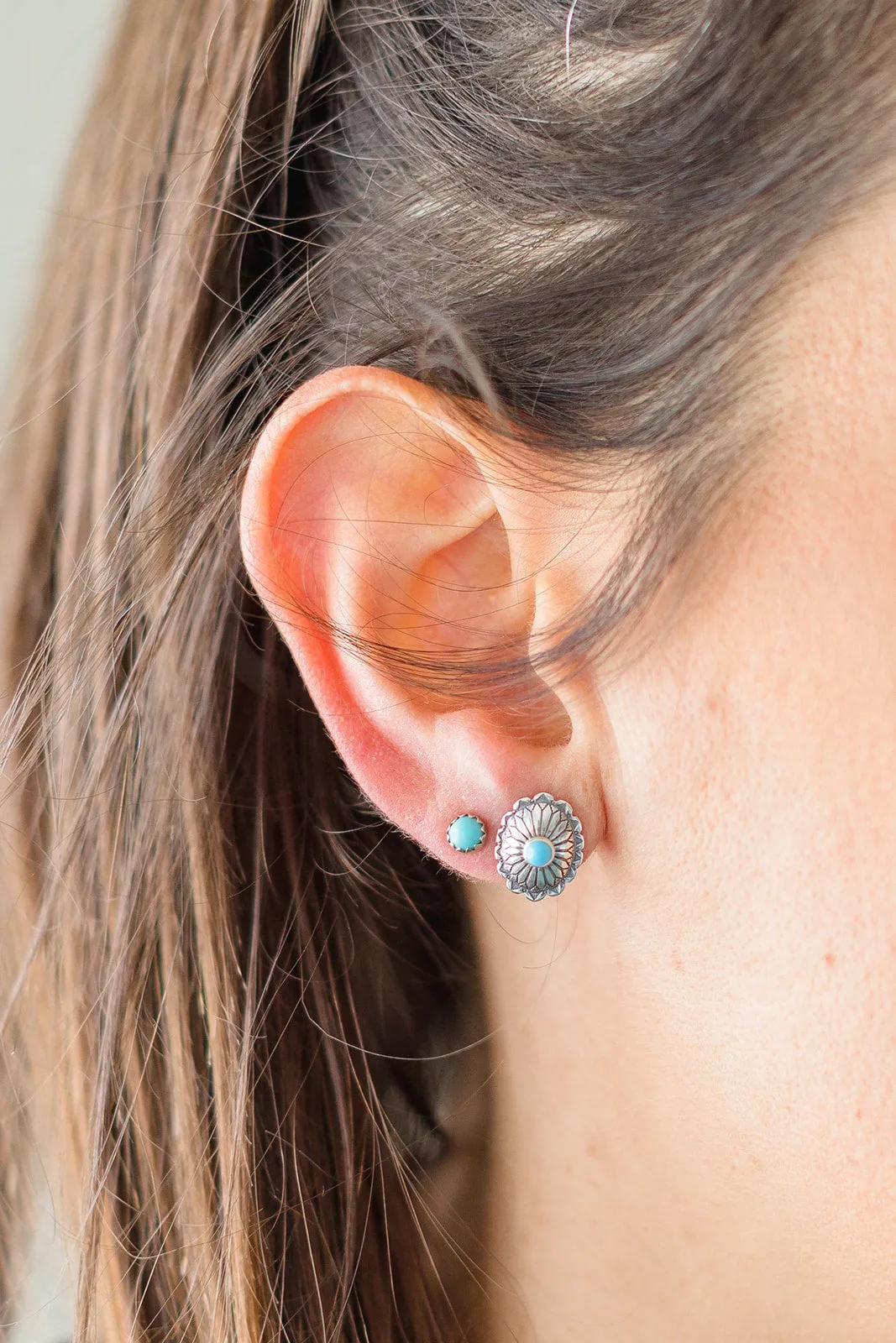 The Concho Studs Small - Turquoise