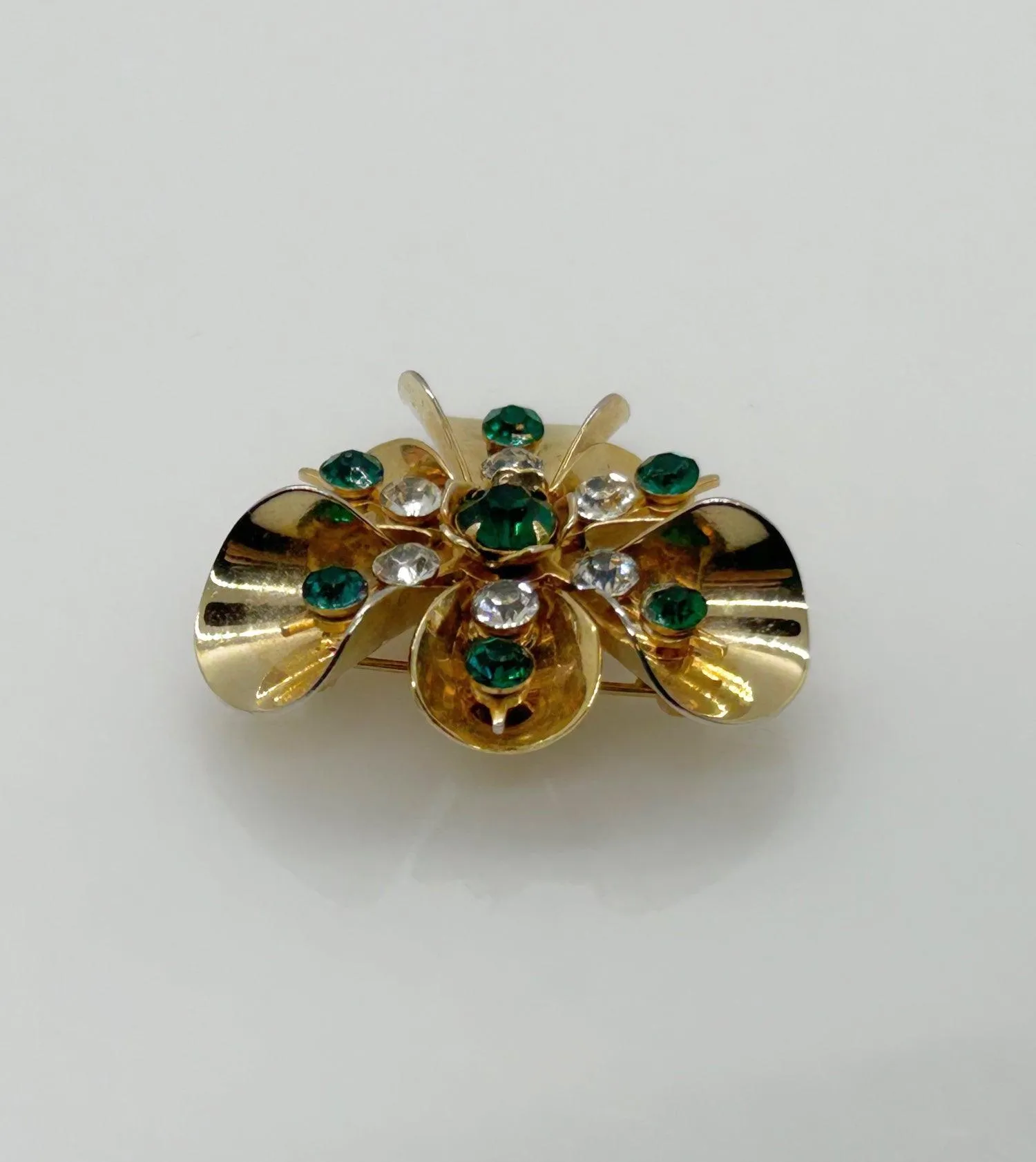 Versatile Vintage Green and White Rhinestone Pin-Pendant