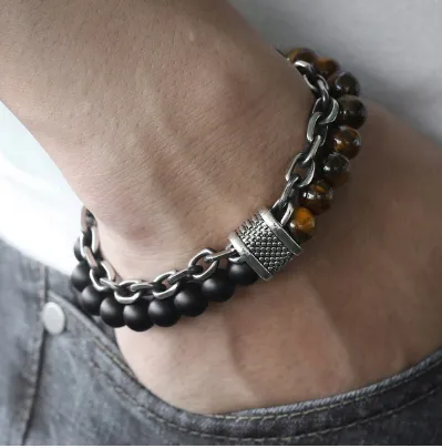 Women's bracelet jewelry